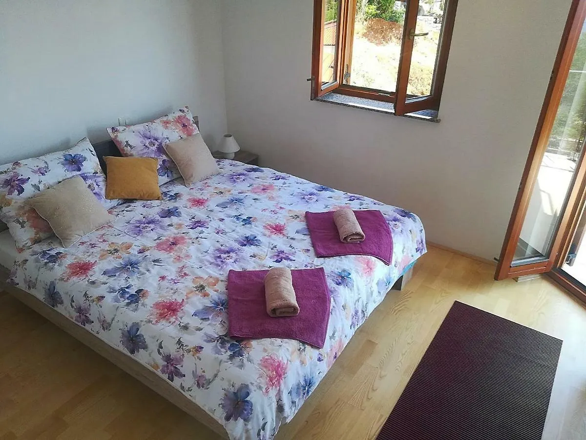 Malti Modis Apartment Lovran