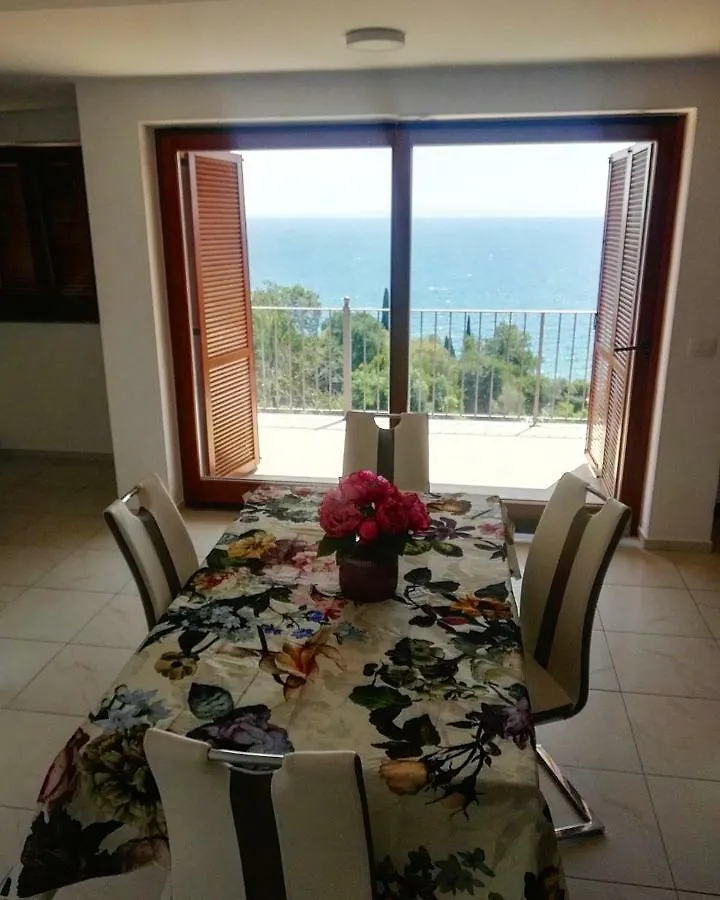 Malti Modis Apartment Lovran